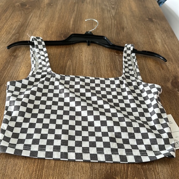 Good For Life Crop Tank!! - Picture 6 of 7